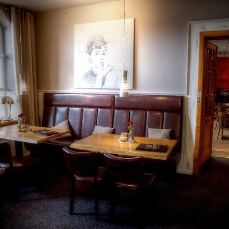 Restaurant Und Pension Zur Nassen Ecke Wittenbeck Ngoại thất bức ảnh