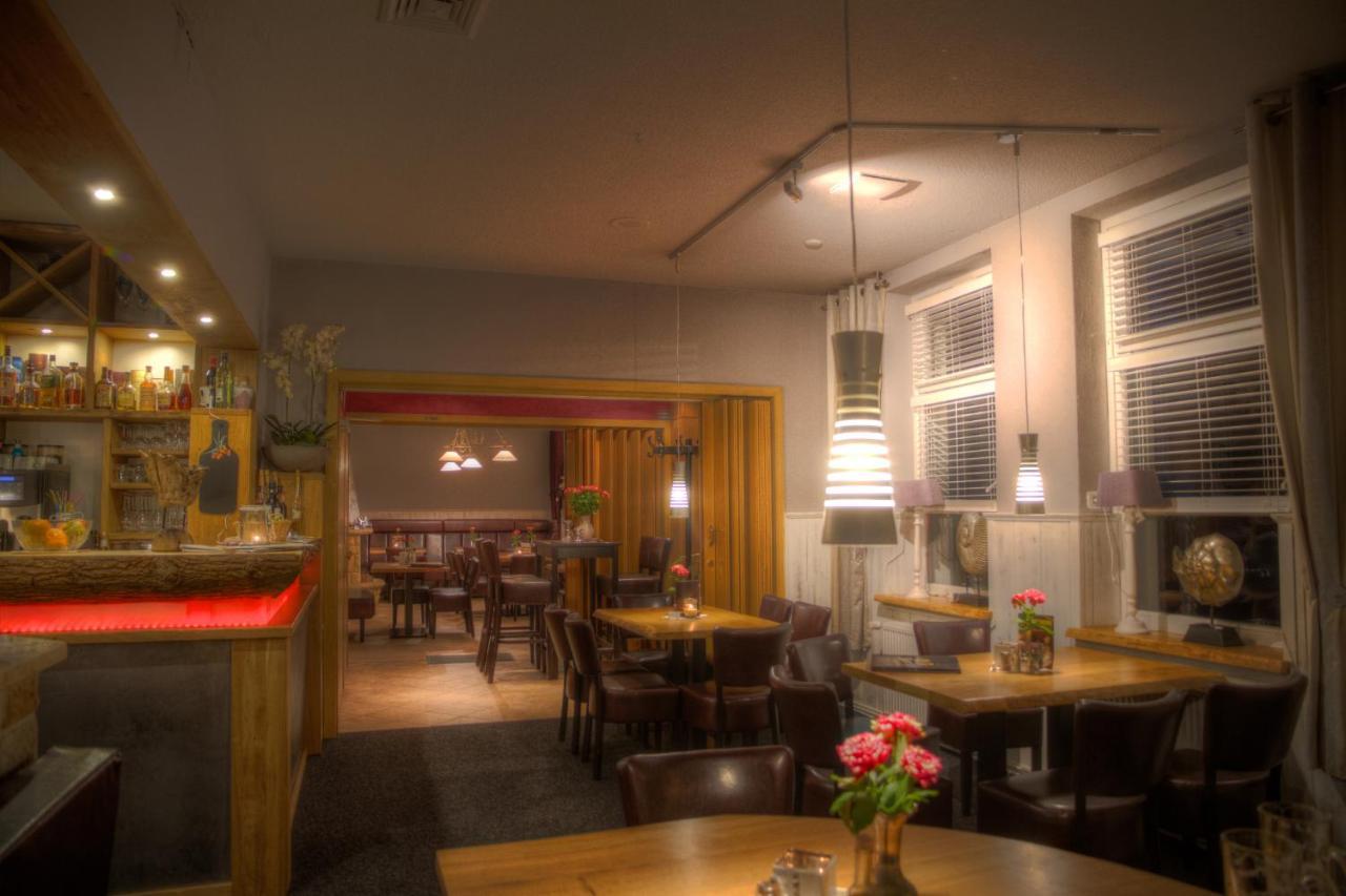 Restaurant Und Pension Zur Nassen Ecke Wittenbeck Ngoại thất bức ảnh