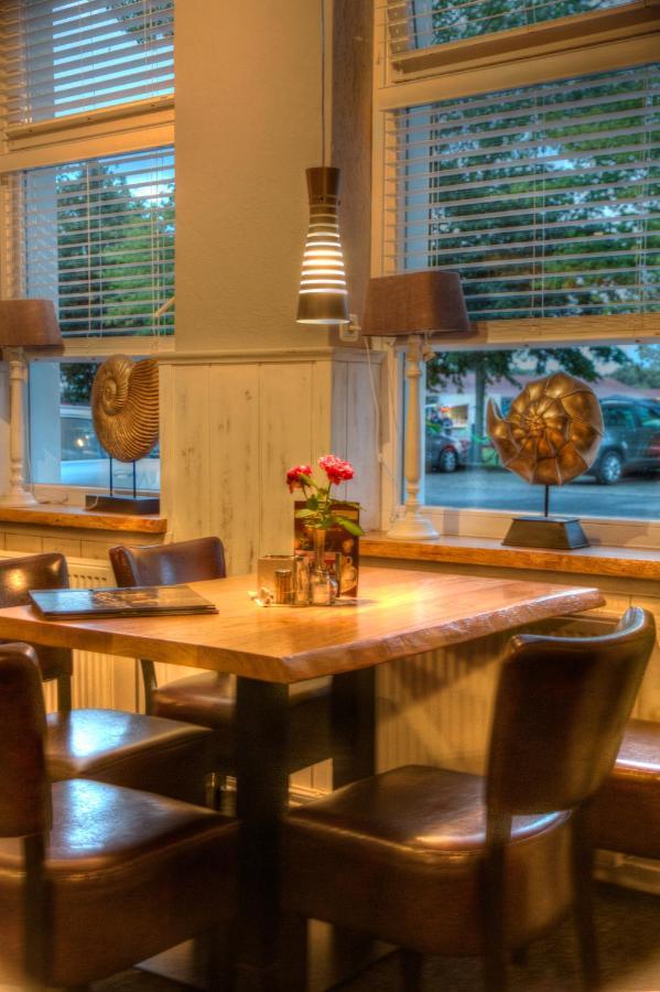 Restaurant Und Pension Zur Nassen Ecke Wittenbeck Ngoại thất bức ảnh